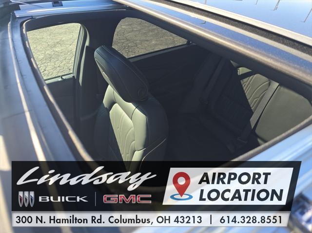 new 2025 Buick Envista car, priced at $31,535