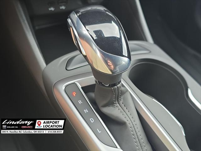 new 2025 Buick Envista car, priced at $25,790