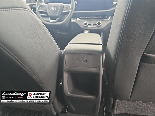 new 2025 Buick Envista car, priced at $25,790
