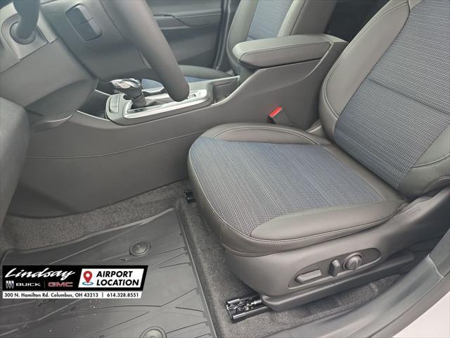 new 2025 Buick Envista car, priced at $25,790