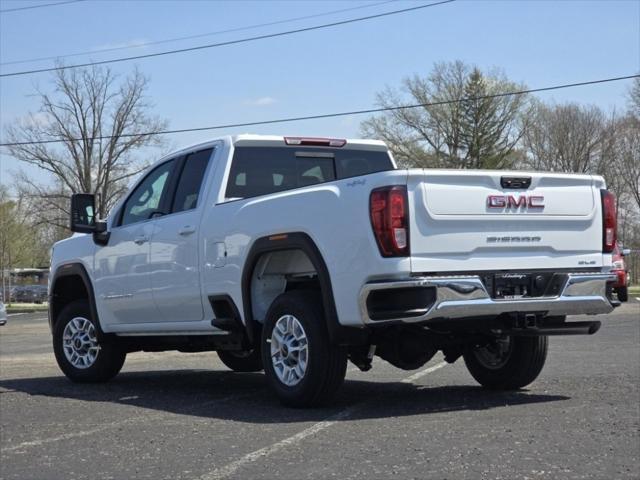 new 2024 GMC Sierra 2500 car, priced at $57,100