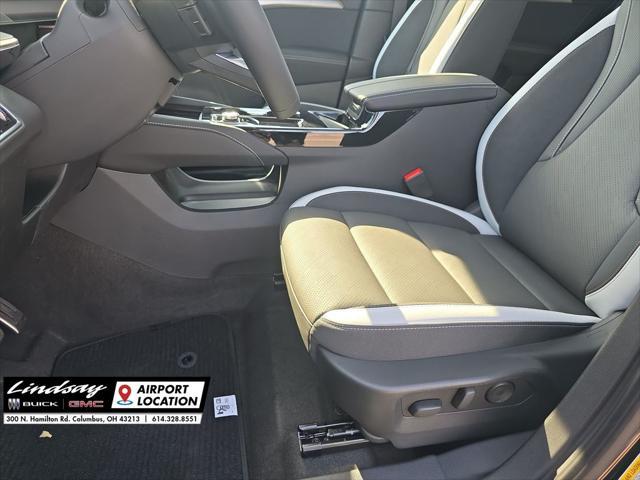 new 2025 Buick Envision car, priced at $42,235
