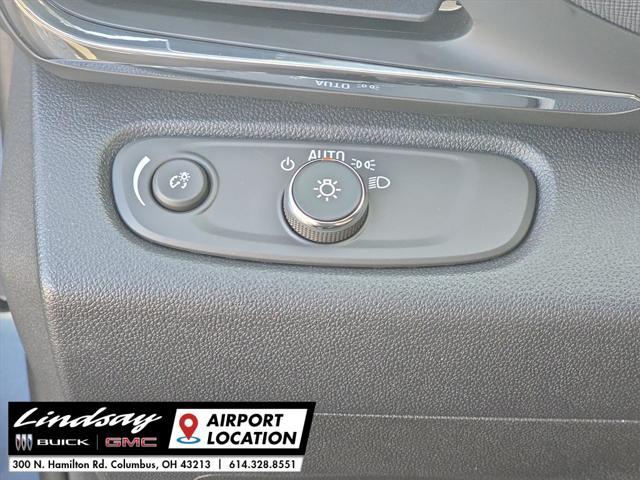 new 2025 Buick Envista car, priced at $28,125