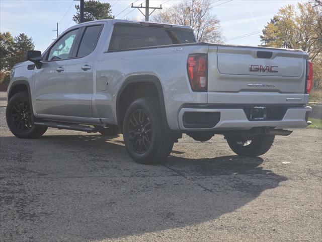 used 2022 GMC Sierra 1500 car, priced at $32,457