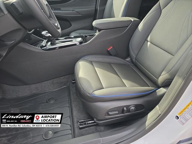 new 2025 Buick Envista car, priced at $27,760