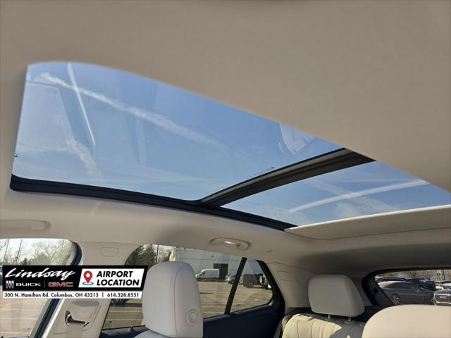 new 2025 Buick Envision car, priced at $45,790