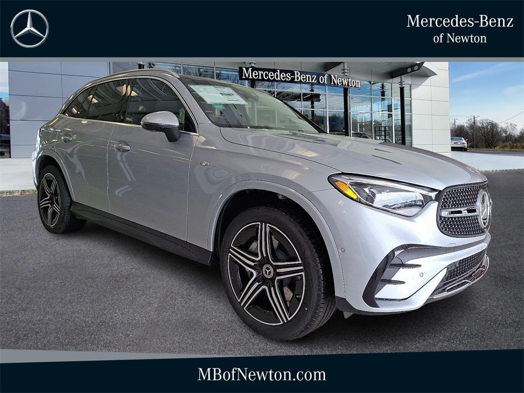 new 2025 Mercedes-Benz GLC 350e car, priced at $72,410