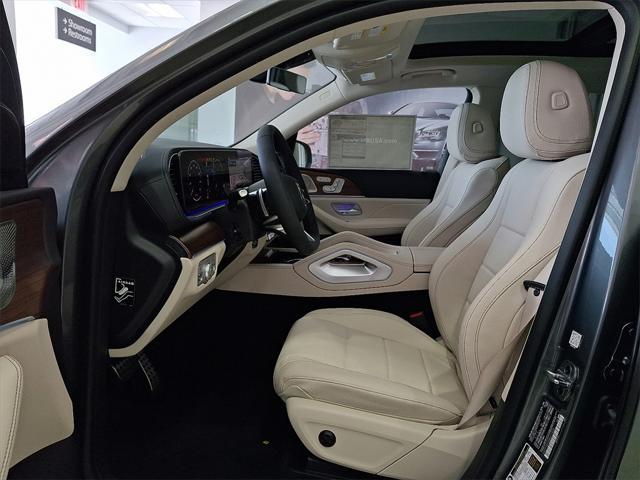 new 2025 Mercedes-Benz GLS 450 car, priced at $95,685