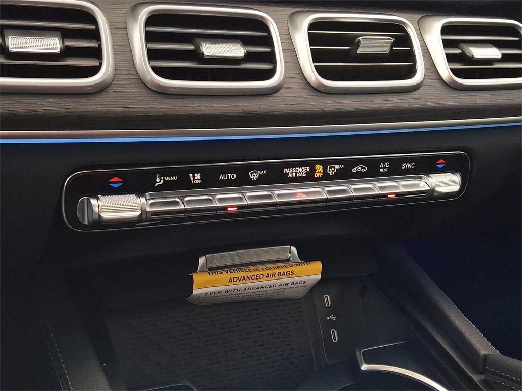new 2025 Mercedes-Benz GLS 450 car, priced at $95,865