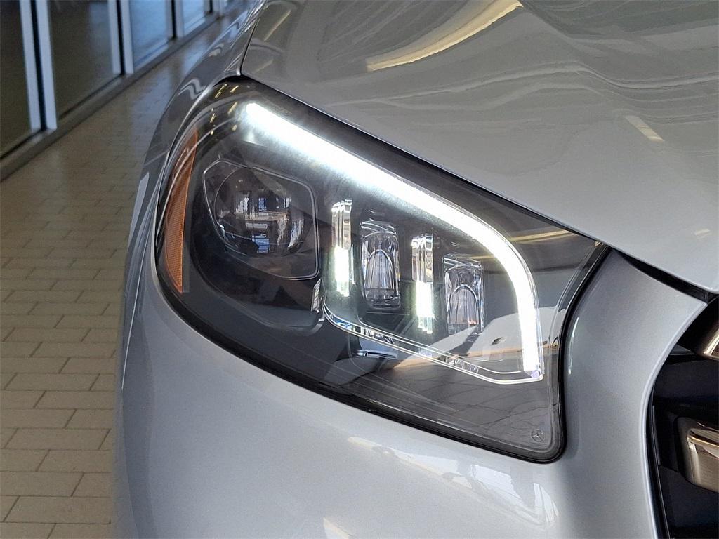 new 2025 Mercedes-Benz GLS 450 car, priced at $95,865