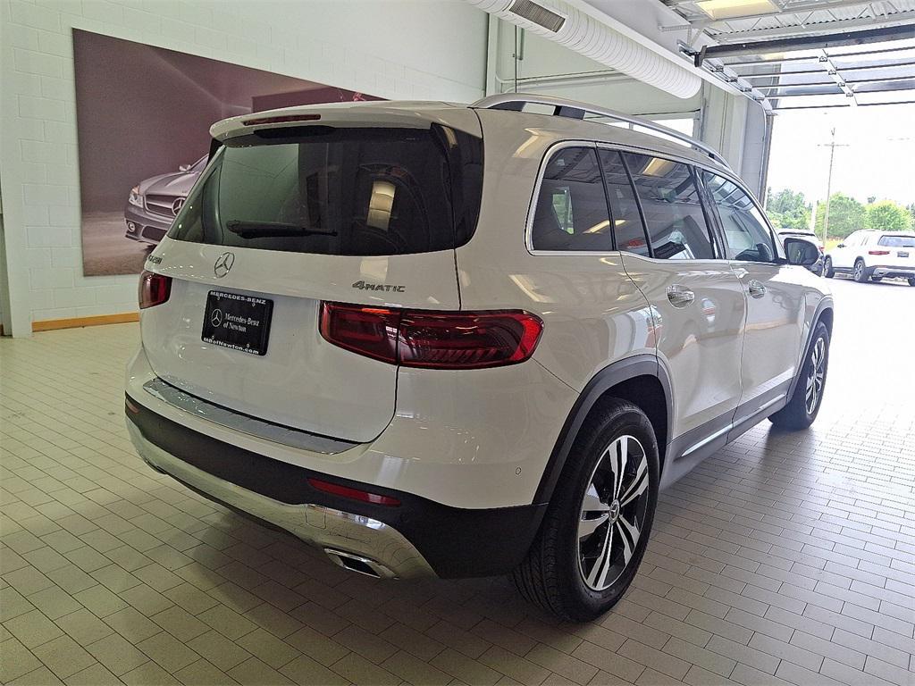 new 2026 Mercedes-Benz GLB 250 car, priced at $51,460