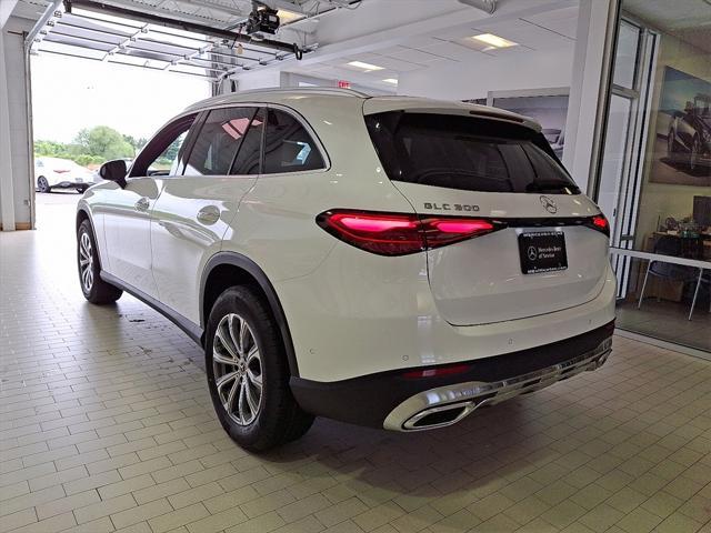 new 2025 Mercedes-Benz GLC 300 car, priced at $54,185
