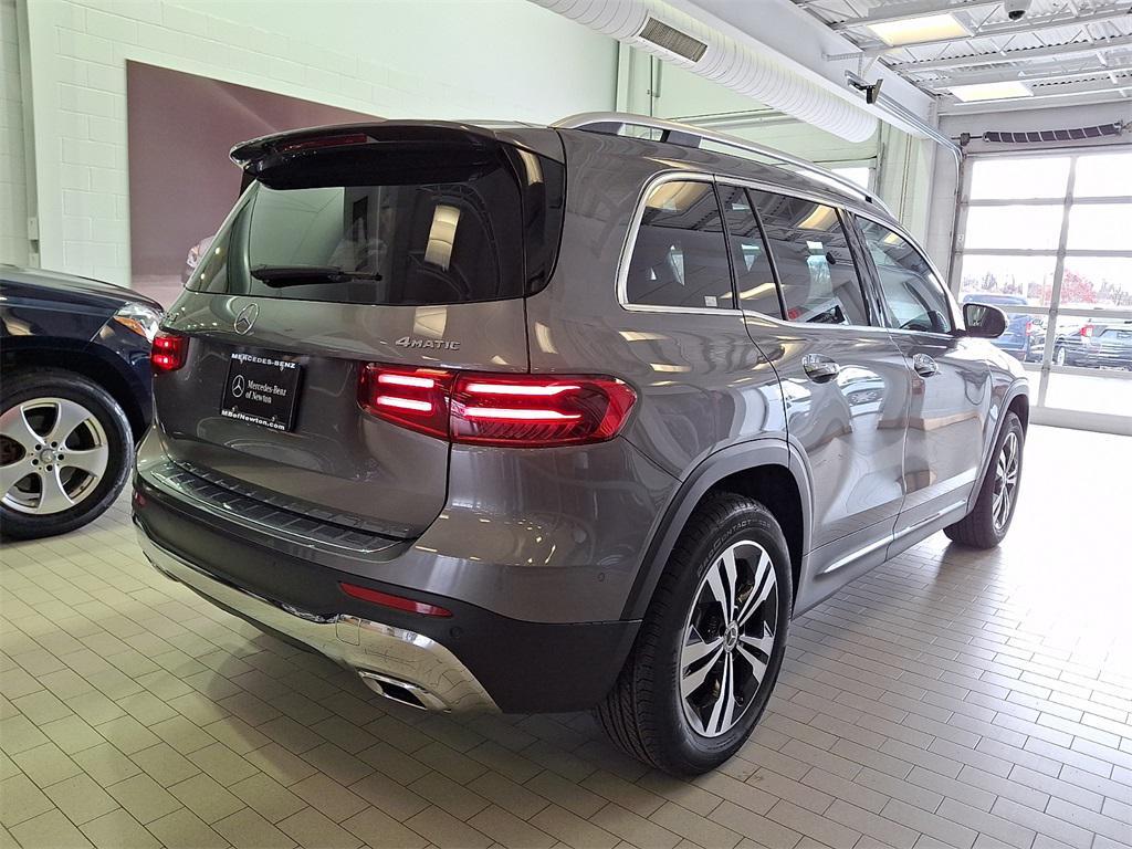 new 2026 Mercedes-Benz GLB 250 car, priced at $53,465