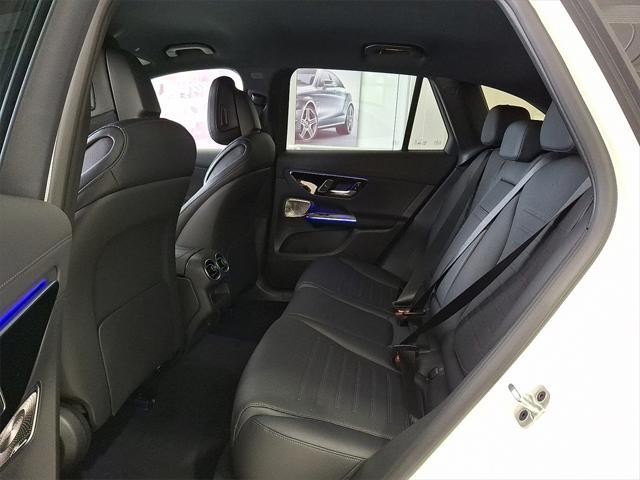 new 2025 Mercedes-Benz GLC 350e car, priced at $68,755