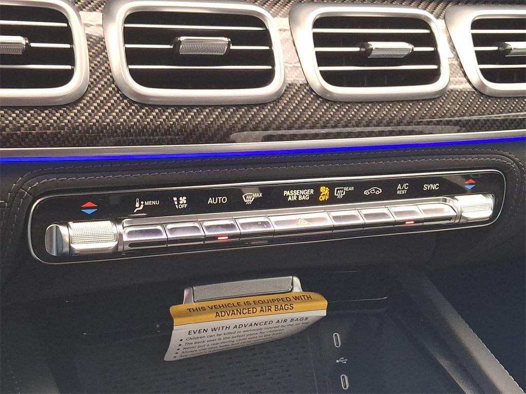 new 2025 Mercedes-Benz AMG GLE 63 car, priced at $145,250