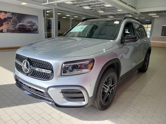 new 2025 Mercedes-Benz GLB 250 car, priced at $58,425