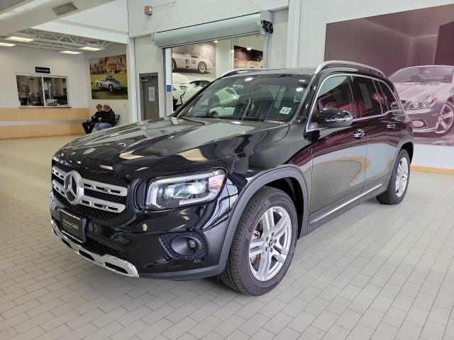 used 2022 Mercedes-Benz GLB 250 car, priced at $36,200