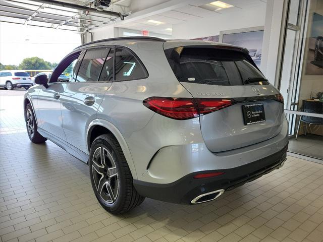 new 2025 Mercedes-Benz GLC 300 car, priced at $63,320