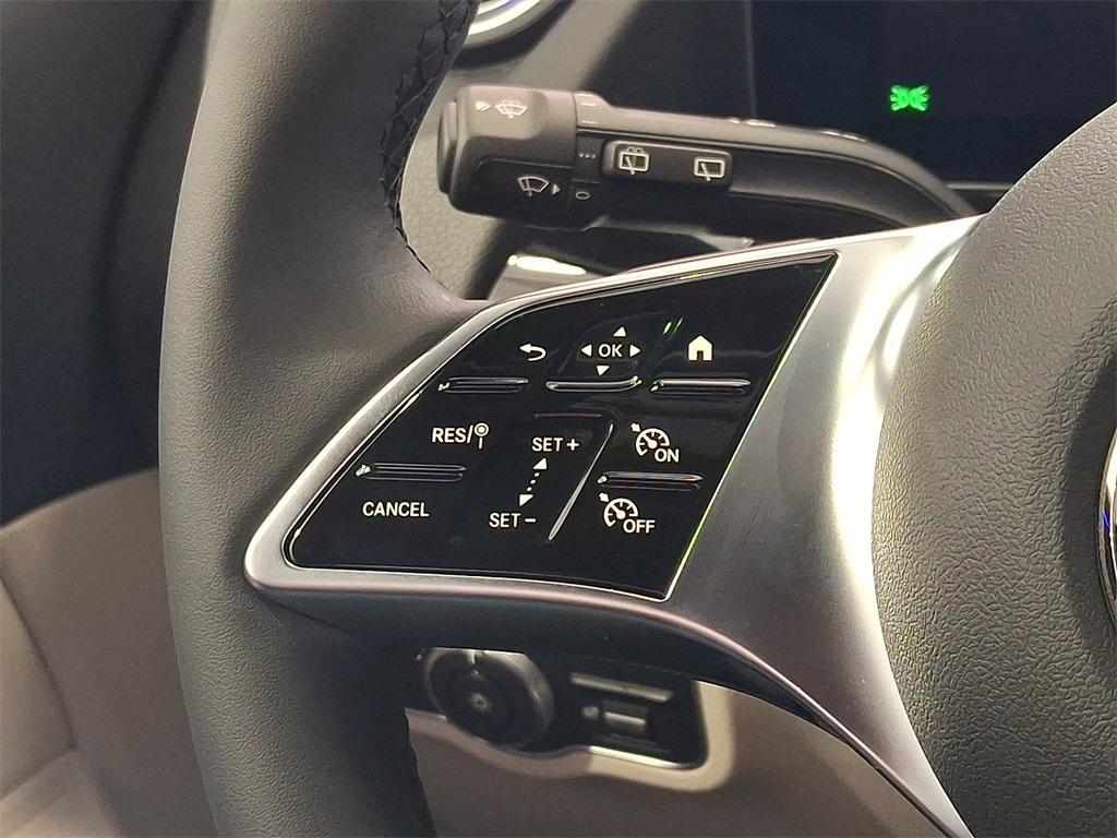 new 2026 Mercedes-Benz GLA 250 car, priced at $49,345