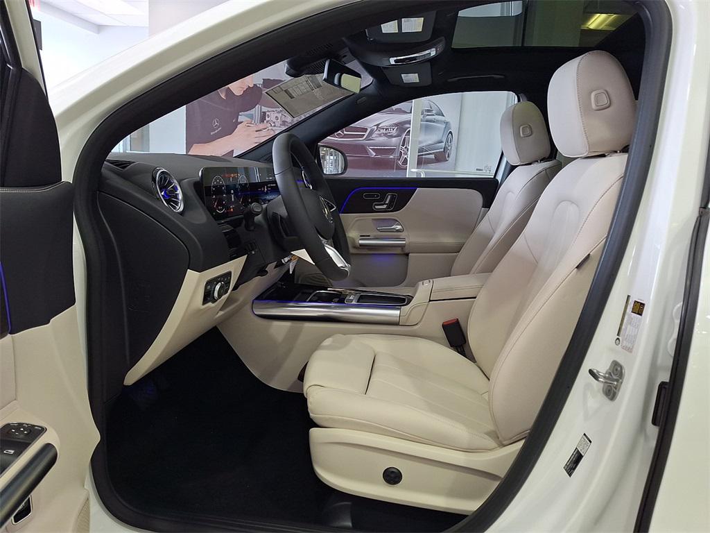 new 2026 Mercedes-Benz GLA 250 car, priced at $49,345