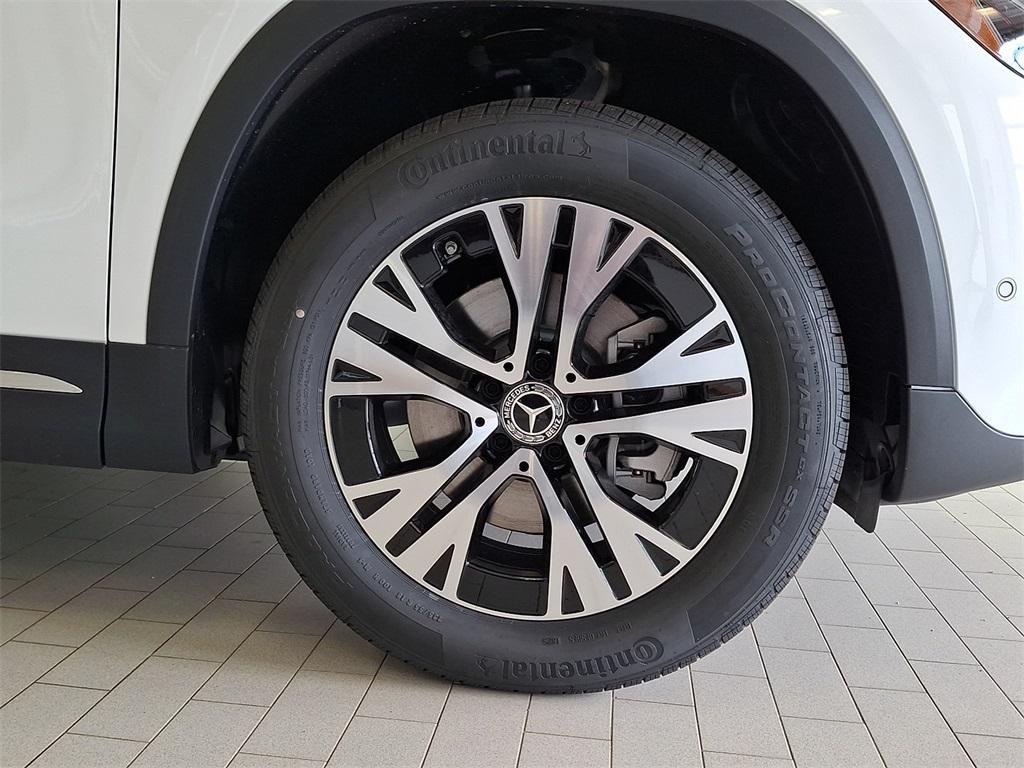 new 2026 Mercedes-Benz GLA 250 car, priced at $49,345