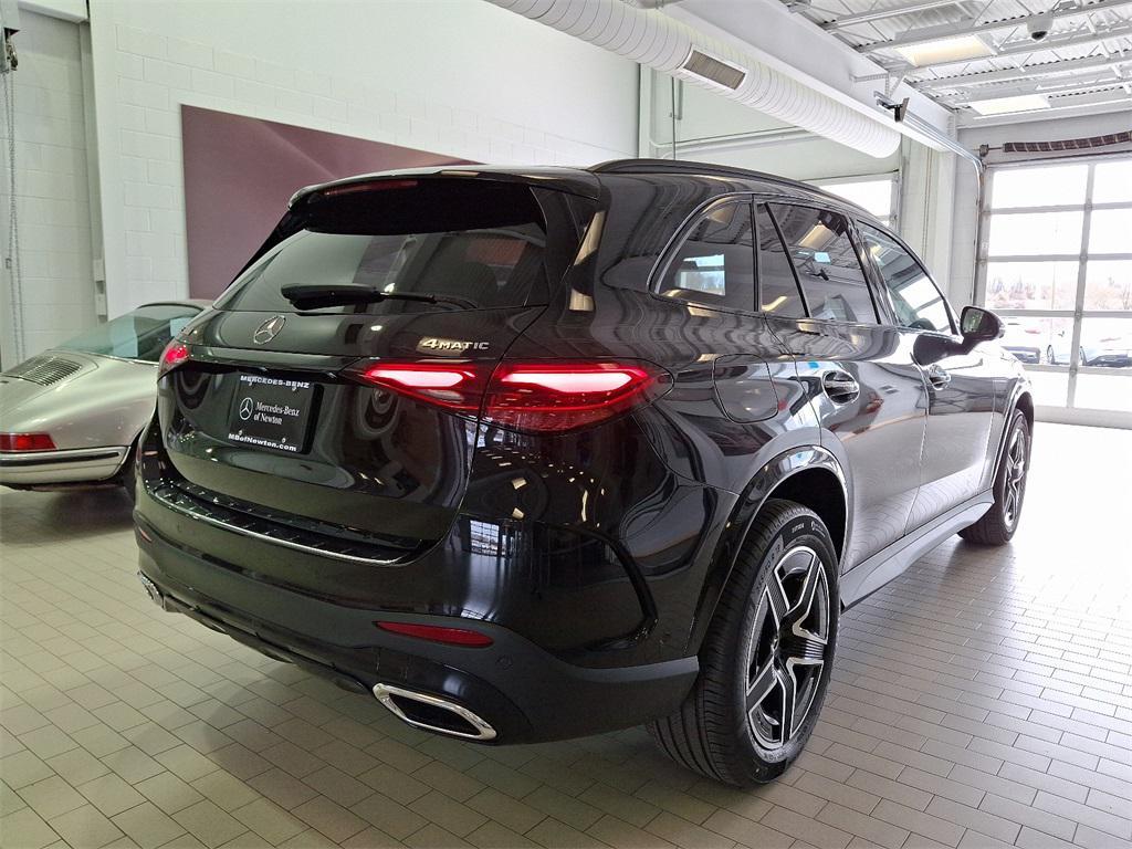 new 2025 Mercedes-Benz GLC 300 car, priced at $62,820