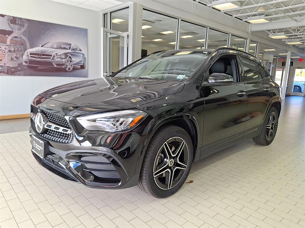 used 2025 Mercedes-Benz GLA 250 car, priced at $48,499