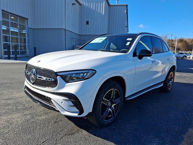 new 2025 Mercedes-Benz GLC 300 car, priced at $63,455