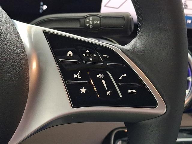 new 2025 Mercedes-Benz GLB 250 car, priced at $51,095