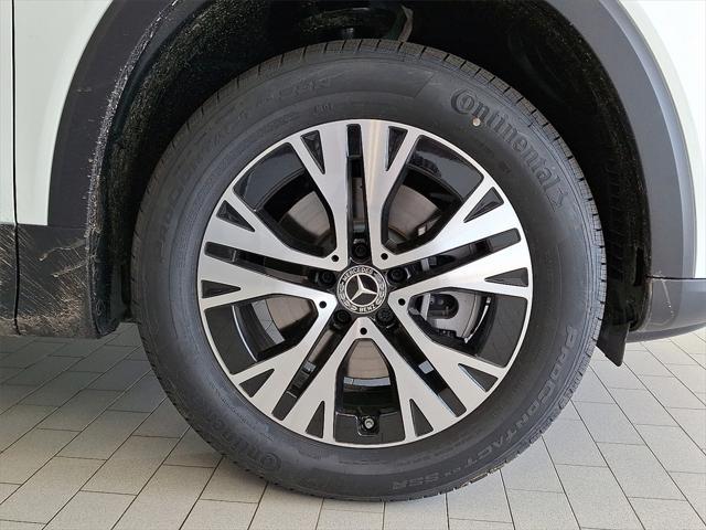 new 2025 Mercedes-Benz GLB 250 car, priced at $51,095