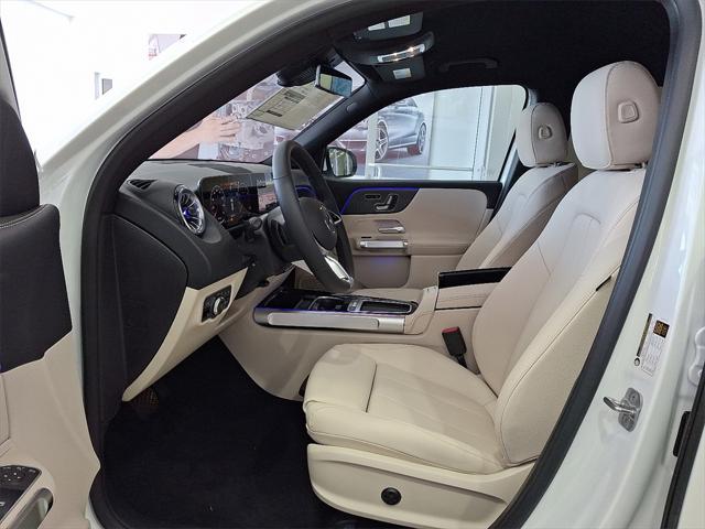 new 2025 Mercedes-Benz GLB 250 car, priced at $51,095