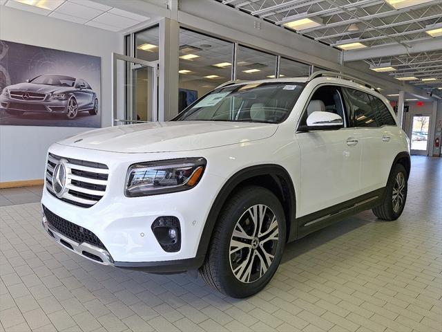 new 2025 Mercedes-Benz GLB 250 car, priced at $51,095