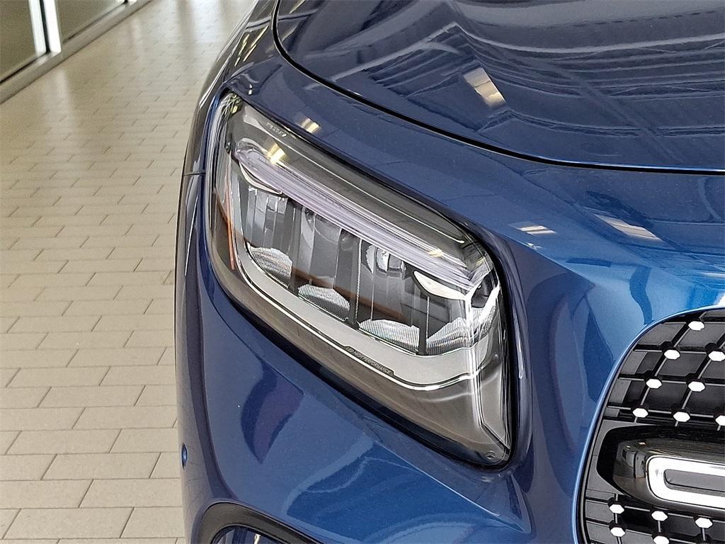 new 2026 Mercedes-Benz GLB 250 car, priced at $55,760