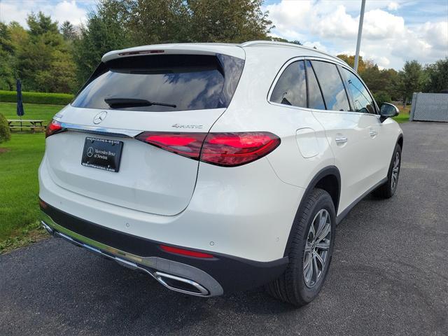 new 2025 Mercedes-Benz GLC 300 car, priced at $59,335