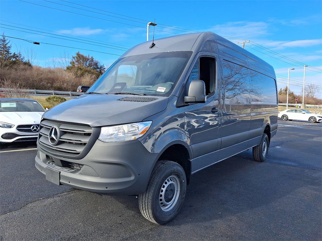 new 2025 Mercedes-Benz Sprinter 2500 car, priced at $77,761