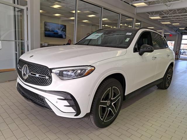 new 2025 Mercedes-Benz GLC 300 car, priced at $63,080