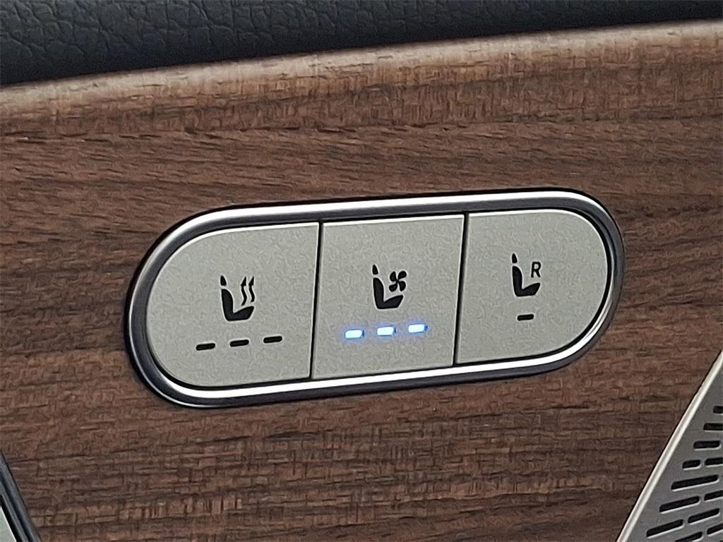 new 2026 Mercedes-Benz GLE 350 car, priced at $73,930