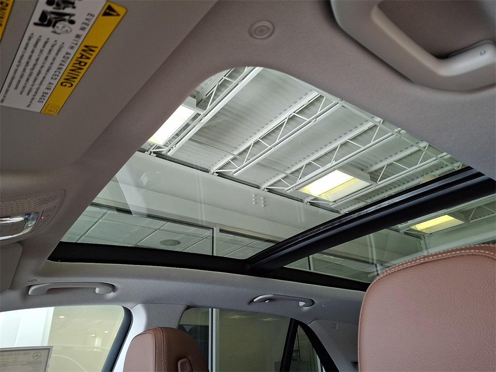 new 2026 Mercedes-Benz GLE 350 car, priced at $73,930