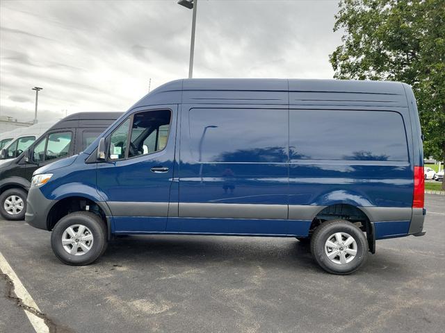 new 2024 Mercedes-Benz Sprinter 2500 car, priced at $72,748