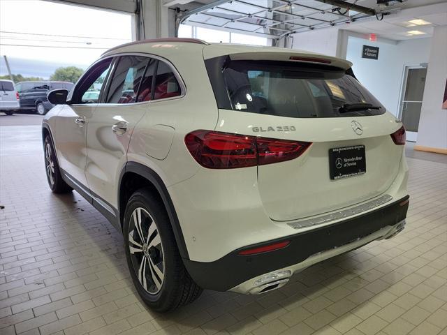 new 2025 Mercedes-Benz GLA 250 car, priced at $51,550