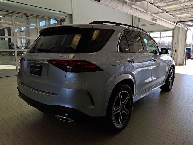 new 2025 Mercedes-Benz GLE 450 car, priced at $82,835