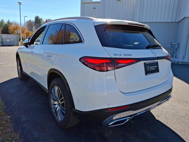 new 2025 Mercedes-Benz GLC 300 car, priced at $58,095