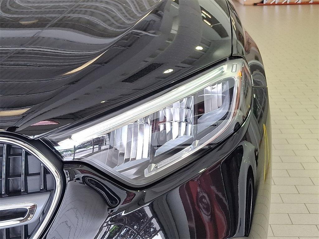 new 2025 Mercedes-Benz GLC 300 car, priced at $54,185