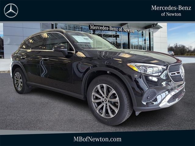 new 2025 Mercedes-Benz GLC 300 car, priced at $54,185
