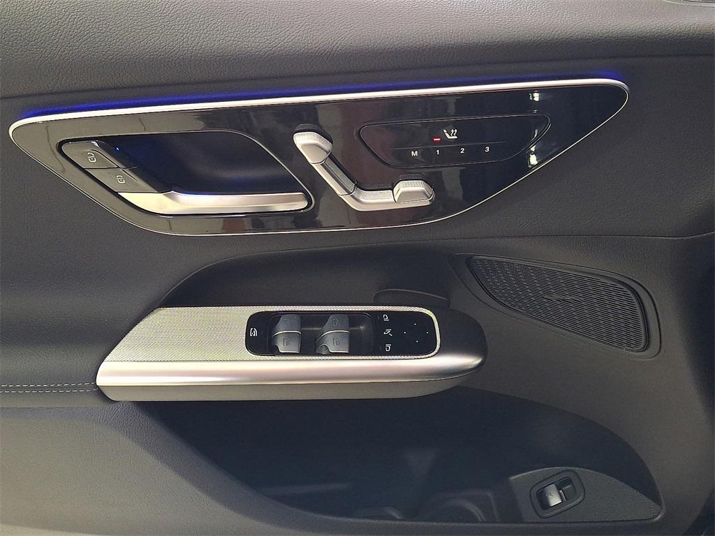 new 2025 Mercedes-Benz GLC 300 car, priced at $54,185