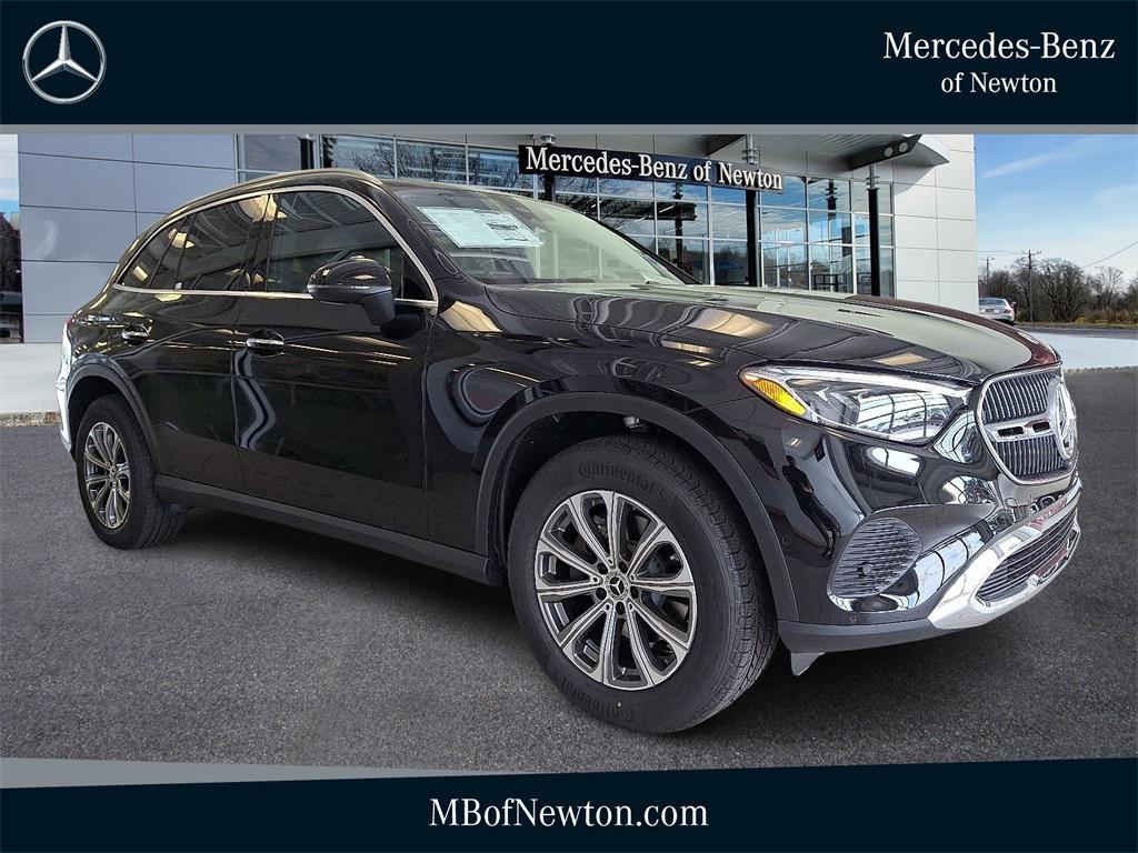new 2025 Mercedes-Benz GLC 300 car, priced at $54,185