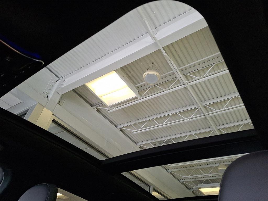 new 2025 Mercedes-Benz GLC 300 car, priced at $54,185