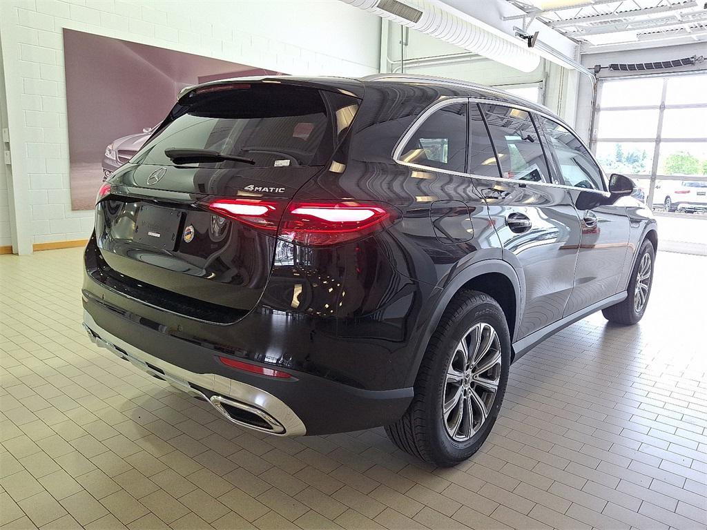 new 2025 Mercedes-Benz GLC 300 car, priced at $54,185
