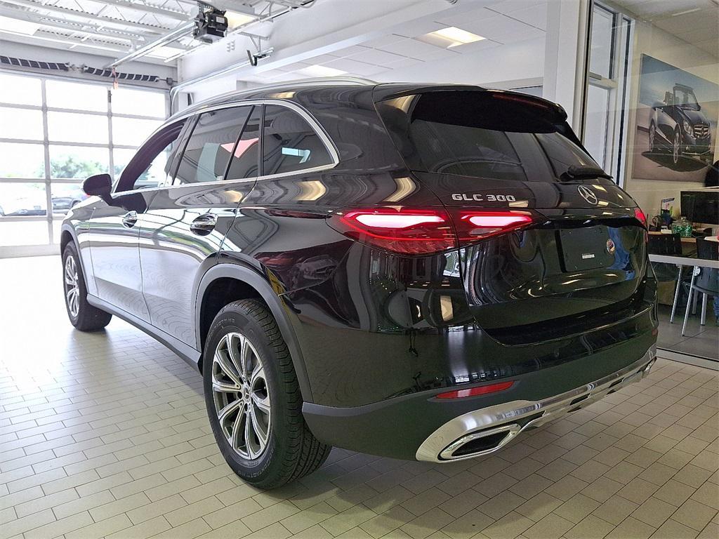 new 2025 Mercedes-Benz GLC 300 car, priced at $54,185