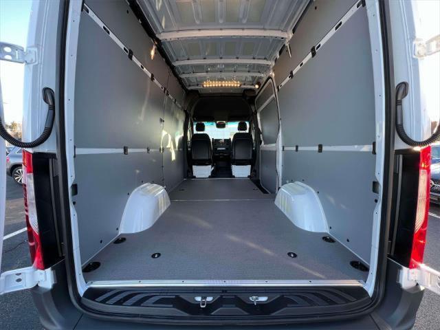 new 2024 Mercedes-Benz Sprinter 2500 car, priced at $65,665